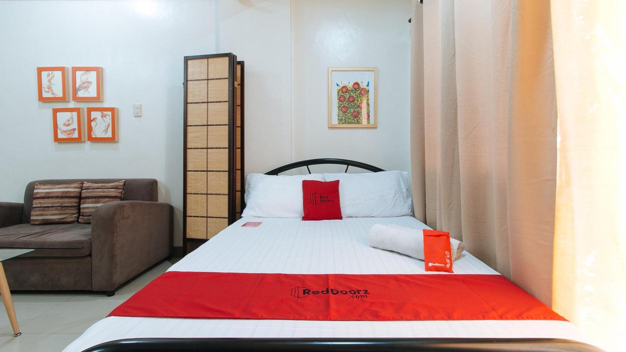 Reddoorz At Kassel Residences Paranaque Paranaque City Exterior photo