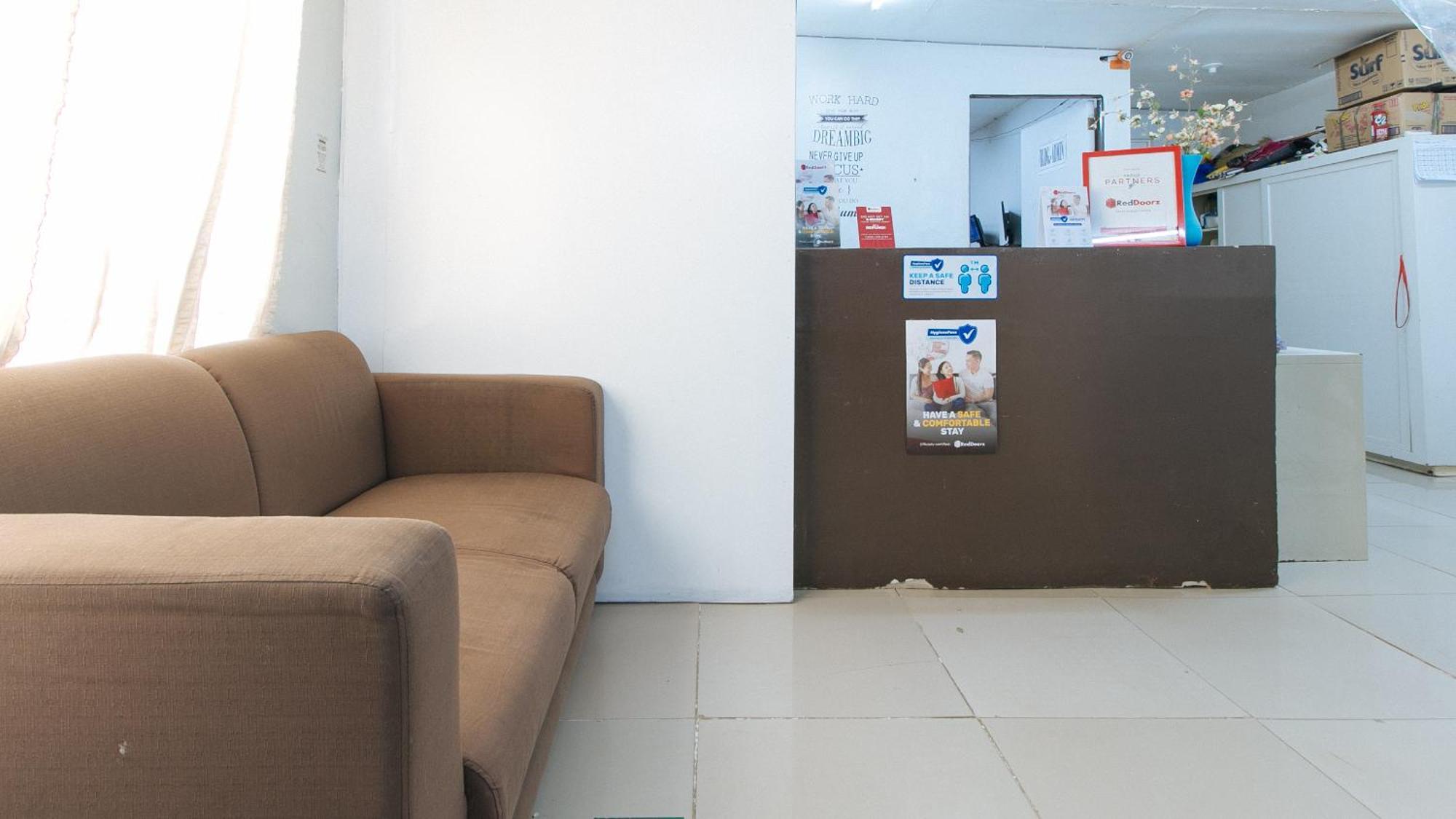 Reddoorz At Kassel Residences Paranaque Paranaque City Exterior photo