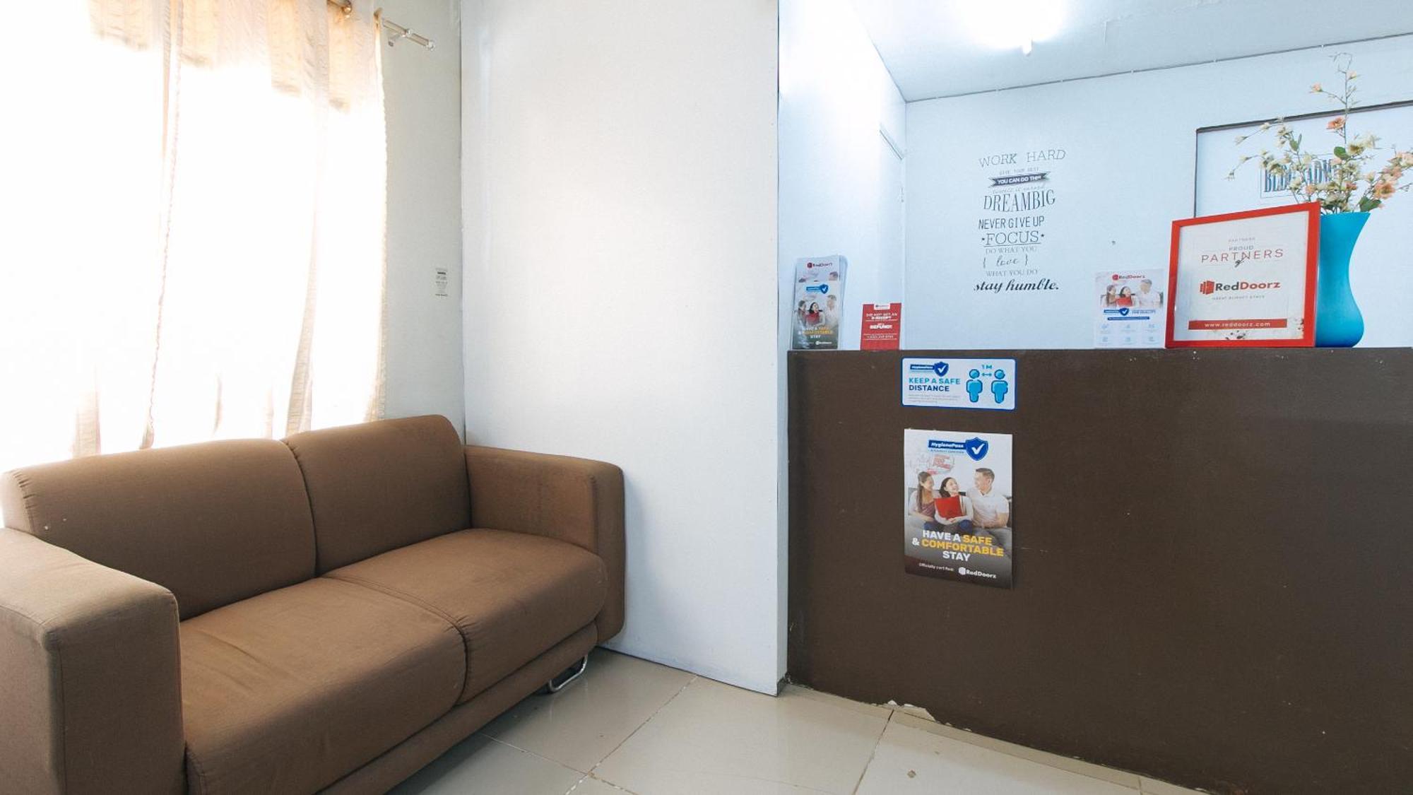 Reddoorz At Kassel Residences Paranaque Paranaque City Exterior photo